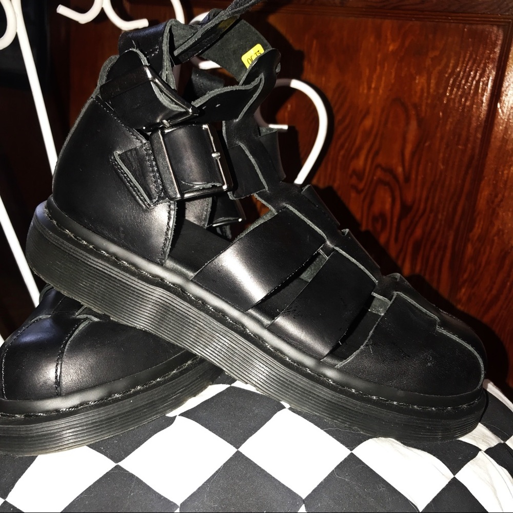 Dr. Martens Geraldo Sandals